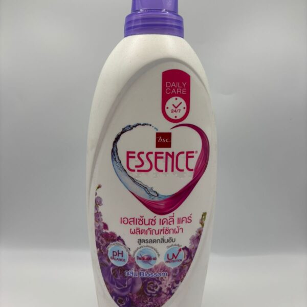 Essence Daily Care Laundry Detergent(Blossom Scent)