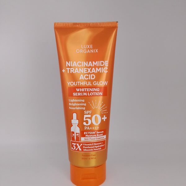 Luxe Organix (Niacinamide+Tranexamic Acid Youthful Glow)200ml